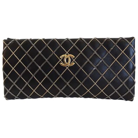 ciabattina pelliccia chanel|Clutch with chain .